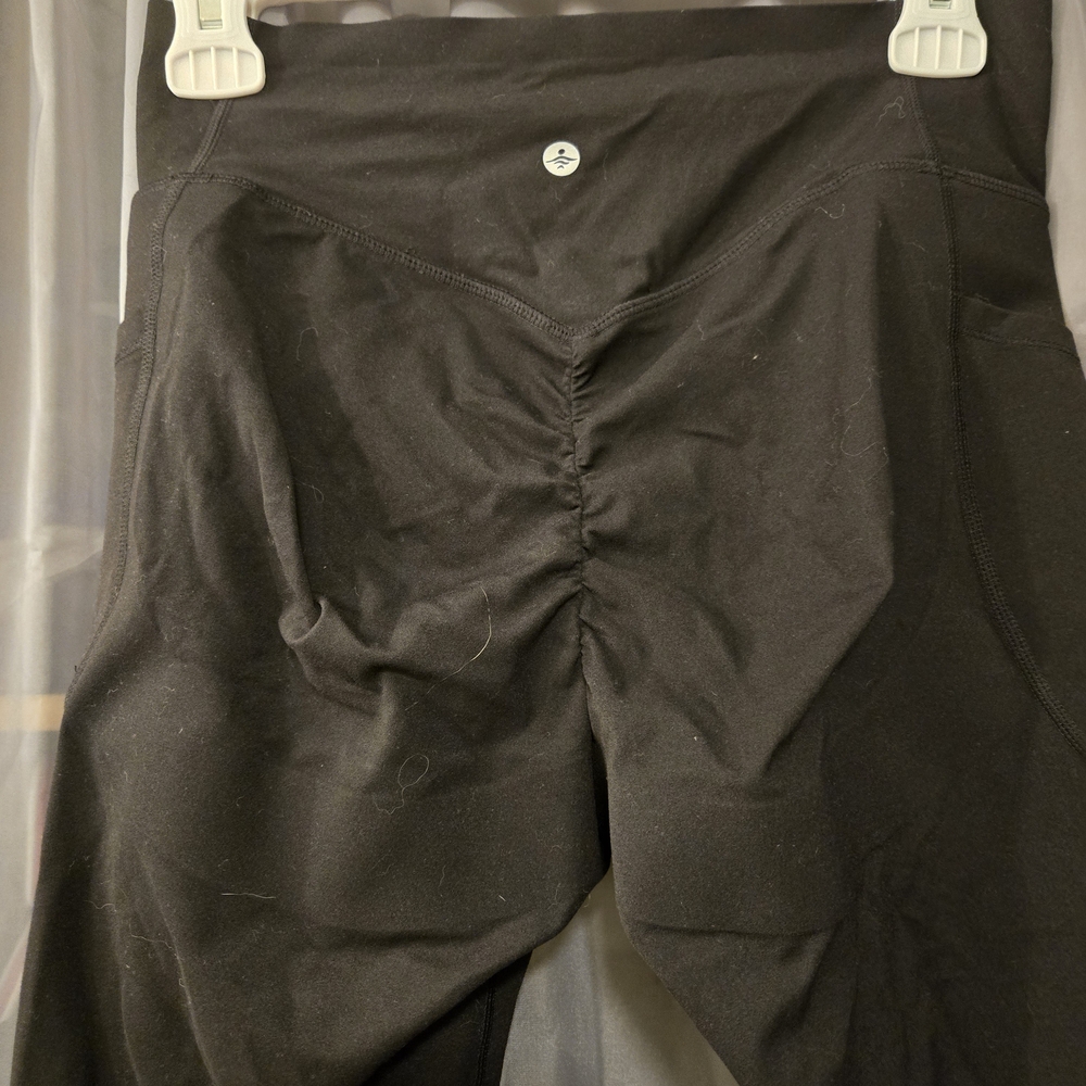 6 Piece Bundle Women's Medium